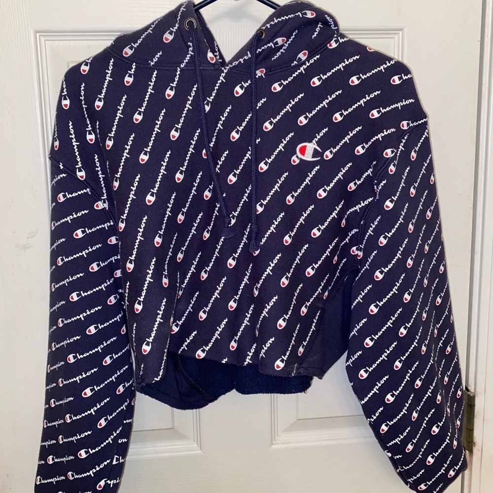 Cropped sweatshirt